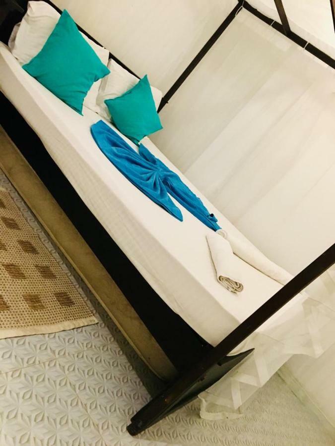 The Sea House Hotel Kudapaduwa Phòng bức ảnh